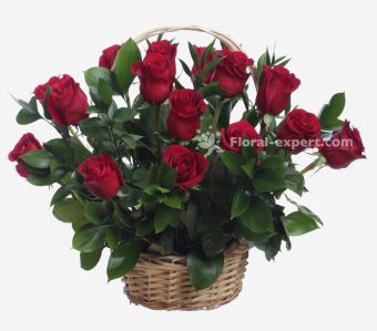 Red Roses Basket